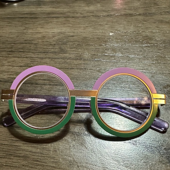 NWT! Eyeglasses! Never worn. Check last picture for current Rx. - Picture 2 of 10